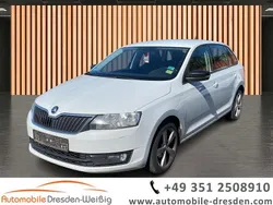 Weiß Gebraucht 2016 Skoda Rapid Ambition Limousine | 3.980 € (Teuer)