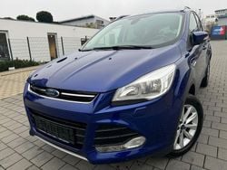 Blau Gebraucht 2015 Ford Kuga Titanium SUV | 8.980 € (Fairer Preis)