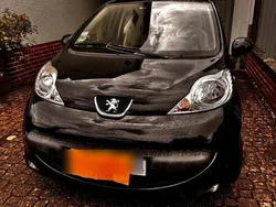 Schwarz Gebraucht 2005 Peugeot 107 Kleinwagen | 1.500 € (Fairer Preis)