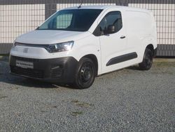 Gebraucht 2023 Fiat Doblò Van / Kleinbus | 14.161 € (Fairer Preis)