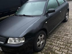 Schwarz Gebraucht 2002 Audi A3 Kleinwagen | 1.940 €