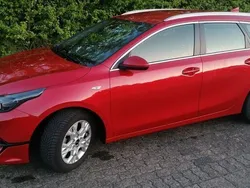 Rot Gebraucht 2023 Kia Ceed Sportswagon 4 Kombi | 22.400 € (Guter Preis)
