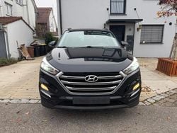 Schwarz Gebraucht 2016 Hyundai Tucson SUV | 12.950 € (Superpreis)