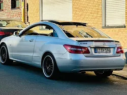 Silber Gebraucht 2013 Mercedes E250 Coupé | 15.700 €