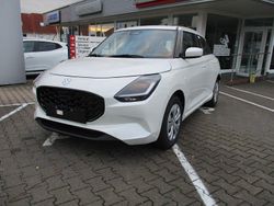 Weiß Neu 2025 Suzuki Swift Club Kleinwagen | 17.680 €