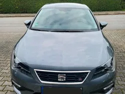 Grau Gebraucht 2018 Seat Leon FR Kombi | 16.000 € (Fairer Preis)