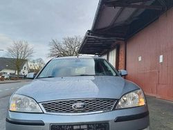 Silber Gebraucht 2006 Ford Mondeo Trend Kombi | 2.600 € (Teuer)