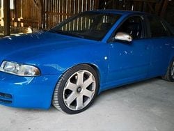 Blau Gebraucht 2025 Audi S4 Limousine | 13.999 €