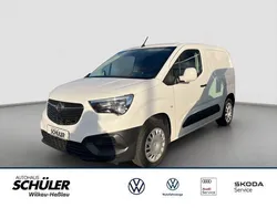 Weiß Gebraucht 2021 Opel Combo Edition Van / Kleinbus | 13.935 € (Guter Preis)