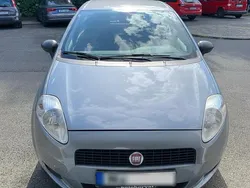Grau Gebraucht 2012 Fiat Punto Kleinwagen | 2.900 € (Fairer Preis)