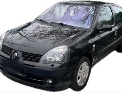 Schwarz Gebraucht 2002 Renault Clio II Kleinwagen | 1.950 €