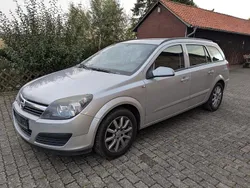 Silber Gebraucht 2006 Opel Astra Kombi | 1.500 € (Guter Preis)