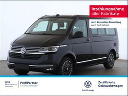 Deep black perleffekt (metallic) Gebraucht 2023 VW T6.1 California Van | 68.990 € (Teuer)
