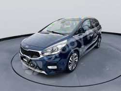 Blau Gebraucht 2018 Kia Carens Spirit Van / Kleinbus | 17.399 € (Teuer)