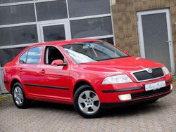 Rot Gebraucht 2008 Skoda Octavia Team Edition Limousine | 6.990 €