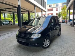 Schwarz Gebraucht 2009 VW Caddy Style Van / Kleinbus | 3.999 € (Guter Preis)
