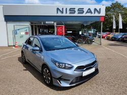 Silber Gebraucht 2024 Kia Ceed Vision Kleinwagen | 23.995 € (Fairer Preis)