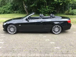 Schwarz Gebraucht 2012 BMW 320 Cabriolet Exclusive Cabrio | 13.500 € (Etwas zu teuer)