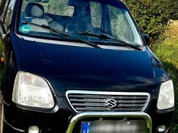 Schwarz Gebraucht 2003 Suzuki Wagon R+ GL Kombi | 2.800 € (Fairer Preis)