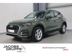Grün Gebraucht 2024 Audi Q5 Basis SUV | 42.820 € (Guter Preis)