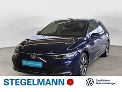 Blau Gebraucht 2024 VW Golf VIII Move Kleinwagen | 26.790 € (Guter Preis)