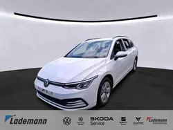 Weiß Gebraucht 2022 VW Golf VIII Life Kombi | 21.329 € (Fairer Preis)