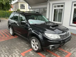 Schwarz Gebraucht 2010 Subaru Forester SUV | 8.600 € (Teuer)