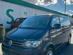 Blau Gebraucht 2015 VW Multivan Van | 14.800 € (Guter Preis)