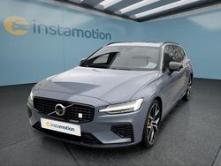 Grau Gebraucht 2022 Volvo V60 Kombi | 42.949 € (Teuer)