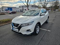 Weiß Gebraucht 2018 Nissan Qashqai N-Connecta SUV | 14.900 € (Guter Preis)