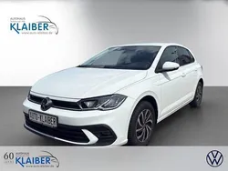 Reef blue metallic (weiß) Neu 2025 VW Polo Advance Limousine | 26.490 € (Fairer Preis)