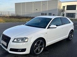 Weiß Gebraucht 2011 Audi A3 S-Line Coupé | 6.490 € (Fairer Preis)
