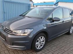 Delfingrau metallic Gebraucht 2021 VW Touran Comfortline Van / Kleinbus | 21.400 € (Guter Preis)