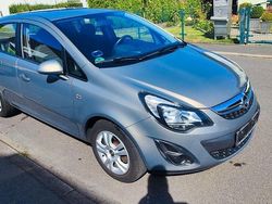 Grau Gebraucht 2013 Opel Corsa Edition Kleinwagen | 4.700 € (Fairer Preis)