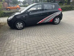 Schwarz Gebraucht 2010 Hyundai i20 Comfort Limousine | 1.900 € (Superpreis)