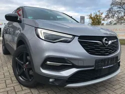 Grau Gebraucht 2019 Opel Grandland X Innovation SUV | 11.890 € (Etwas zu teuer)