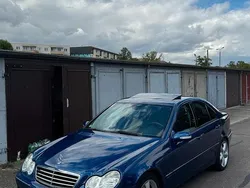 Blau Gebraucht 2005 Mercedes C320 Sport Limousine | 7.200 € (Teuer)