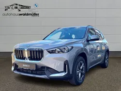 Silber Neu 2025 BMW X1 Sport Line SUV | 50.390 € (Guter Preis)