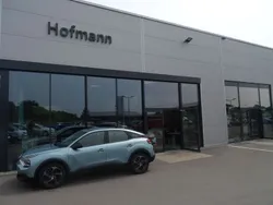 Blau Gebraucht 2024 Citroën C4 Limousine | 17.950 € (Guter Preis)