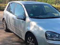 Grau Gebraucht 2007 VW Golf V Comfortline Limousine | 2.500 € (Fairer Preis)