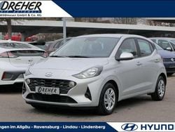Sleek silver Gebraucht 2021 Hyundai i10 Select Kleinwagen | 10.970 € (Fairer Preis)