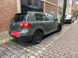 Grün Gebraucht 2004 VW Golf V Limousine | 3.000 € (Guter Preis)