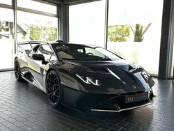 Grau Gebraucht 2024 Lamborghini Huracán | 346.850 € (Fairer Preis)