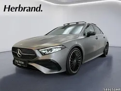 Grau Gebraucht 2024 Mercedes A220 AMG Limousine | 41.490 € (Etwas zu teuer)