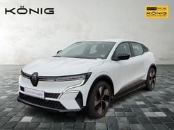 Weiss Gebraucht 2022 Renault Mégane IV Limousine | 19.442 €