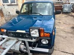 Blau Gebraucht 2016 Lada niva SUV | 12.900 € (Etwas zu teuer)