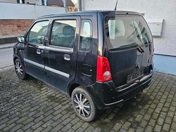 Schwarz Gebraucht 2004 Opel Agila Kleinwagen | 500 € (Guter Preis)