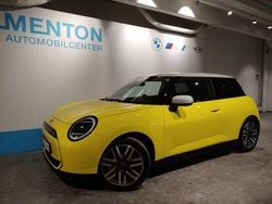 Gelb Gebraucht 2024 Mini Cooper SE Classic Kleinwagen | 30.890 € (Fairer Preis)
