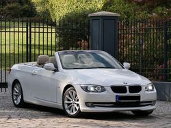 Weiß Gebraucht 2011 BMW 320 Cabriolet Sport Line Cabrio | 10.900 € (Fairer Preis)