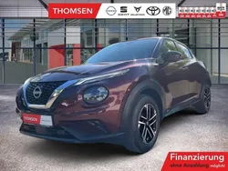 Solid red Gebraucht 2024 Nissan Juke N-Connecta SUV | 21.690 € (Fairer Preis)